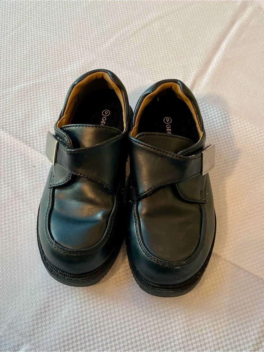 George Black Slip-On Dress Loafers with Metal Accent size 9